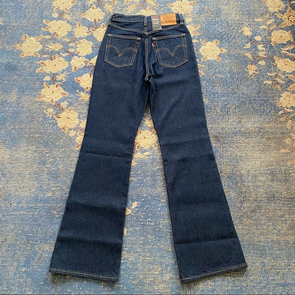 NWT Levi's Ribcage Bootcut Jeans in High Key - Picture 5 of 5